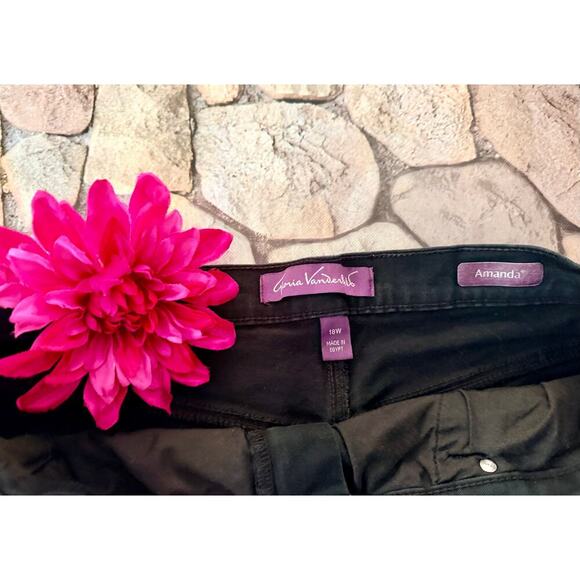 GLORIA VANDERBILT BLACK JEANS-SIZE 18 SHORT - Picture 4 of 7